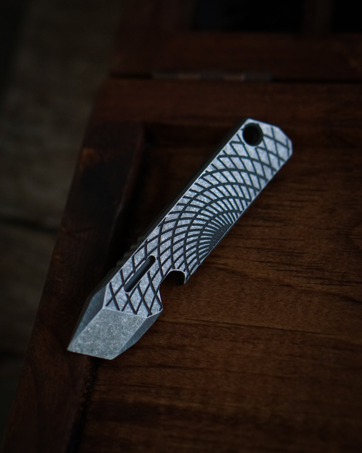 Kronos V2 Titanium Prybar Tool - Spin Edition