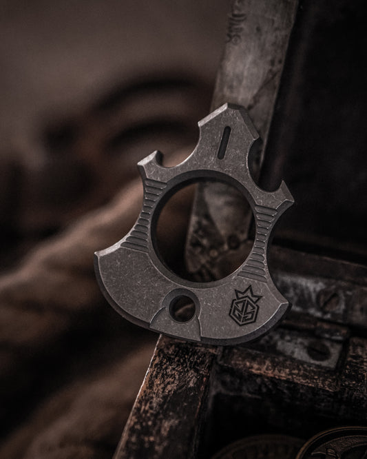 Titanium Sphinx Tool