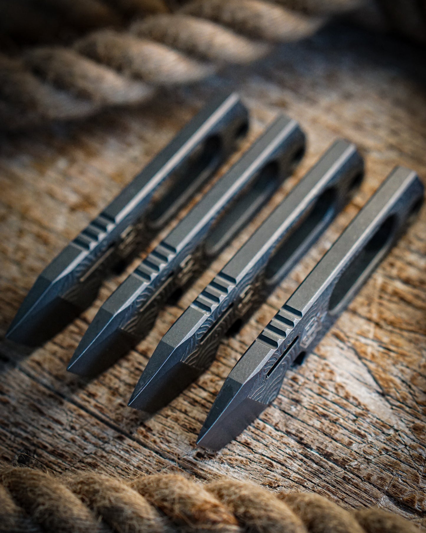 Kronos Titanium Prybar Tool