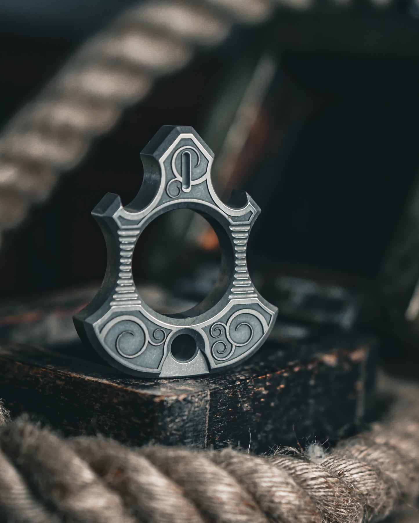 Titanium Sphinx Tool