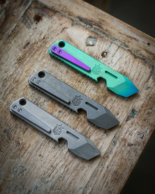 Kronos V2 Titanium Prybar Tool - BioMesh Edition