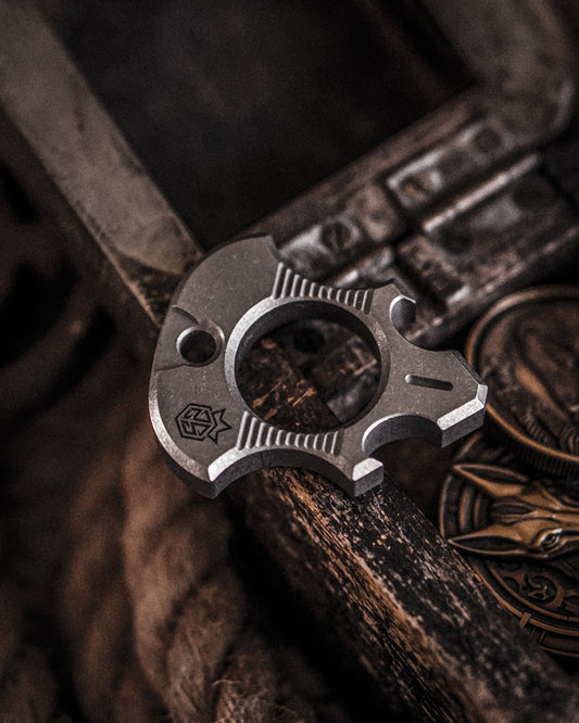 Titanium Sphinx Tool