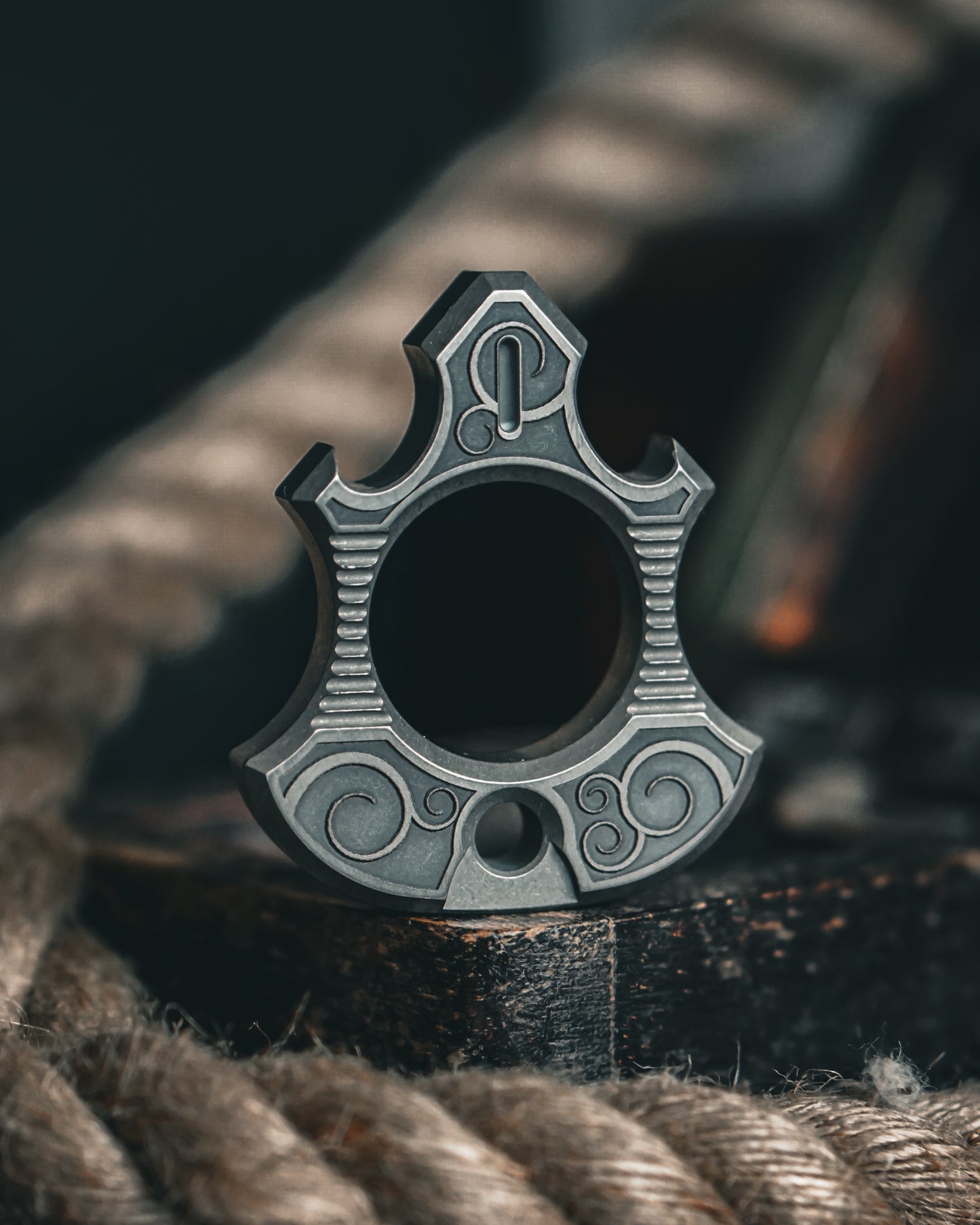 Titanium Sphinx Tool