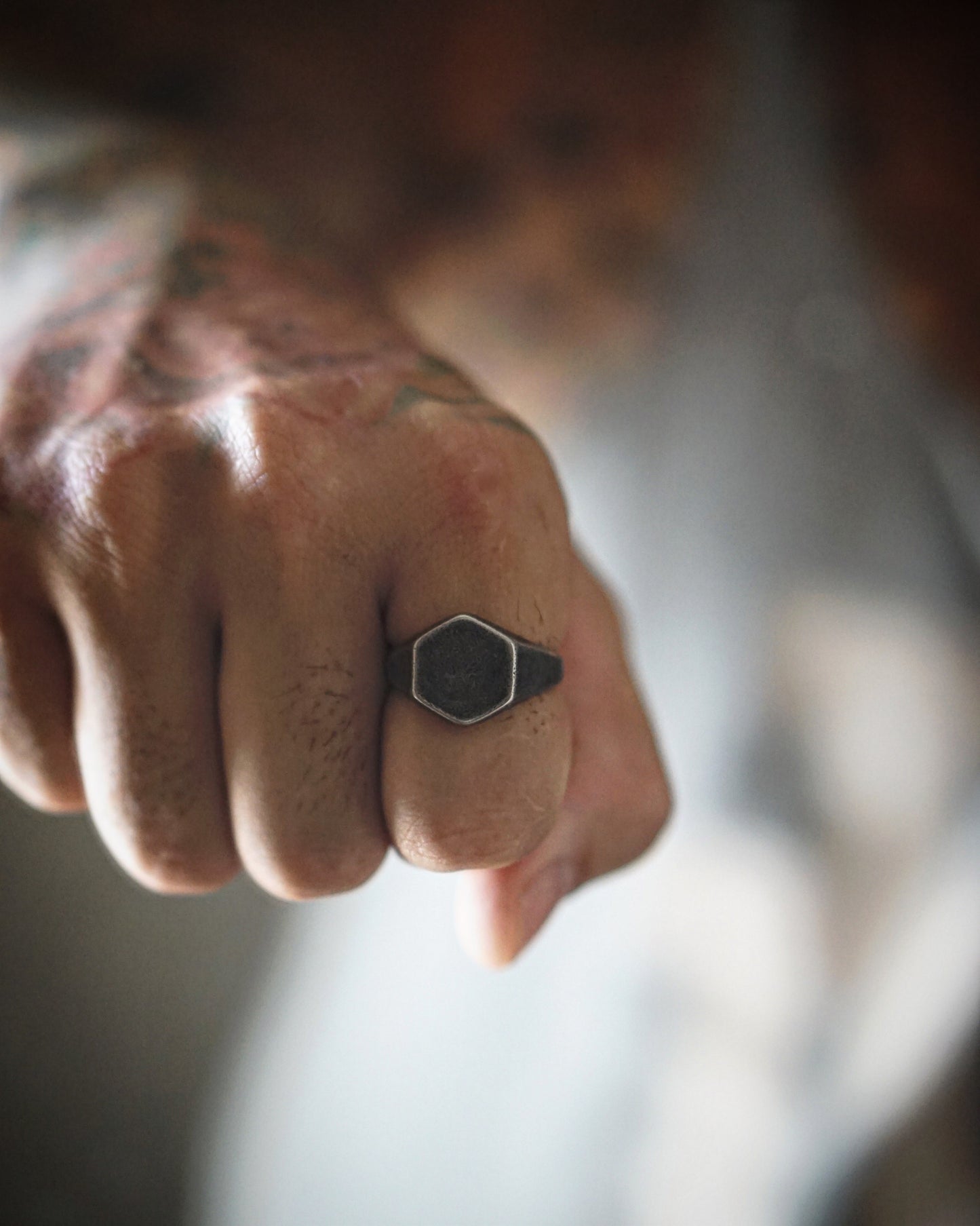 The Six Sides Ring
